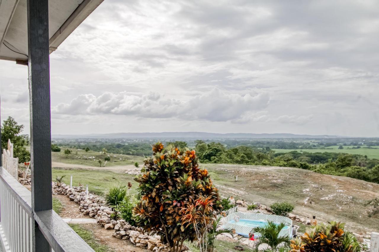 Mattea Vacation House At Bella Vue Estate Georgeville Kültér fotó